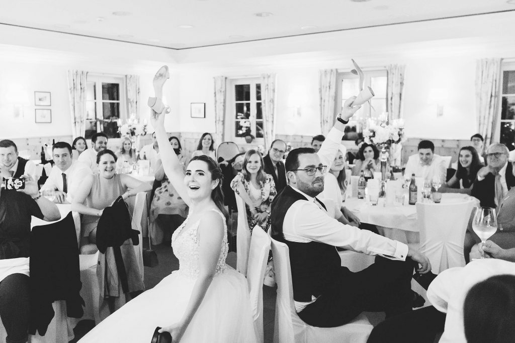 JM Kirchliche Hochzeit München Freisinger Hof Hochzeitsfotograf Sindia Boldt Photography München 0104