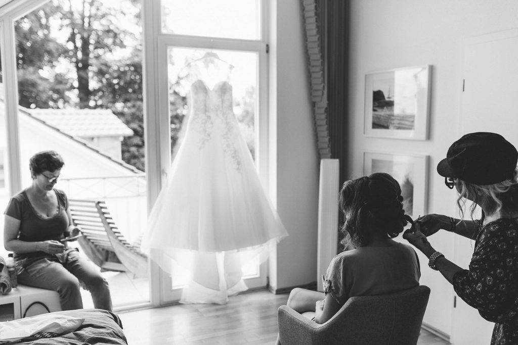 IM Kirche Tutzing Hochzeit Zum Kleinen Seehaus Sindia Boldt Photography 0005
